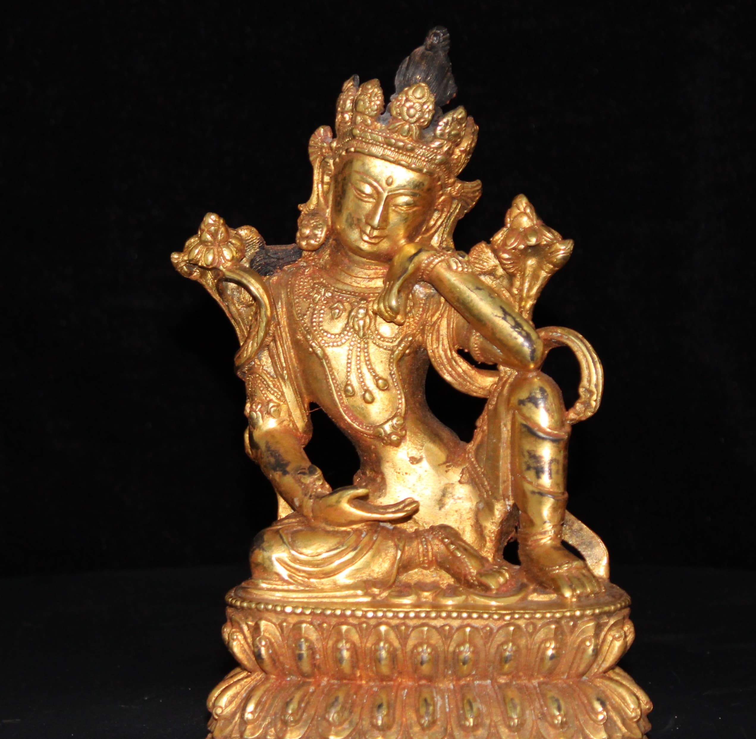 Devotional Objects: Jade, Bronze & Miniature